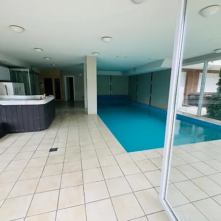 B13 Апартаменты Шиофок