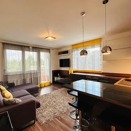 B13 Apartment