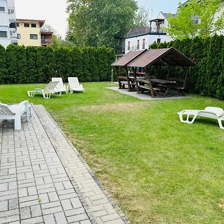 Апартаменты B13 Шиофок