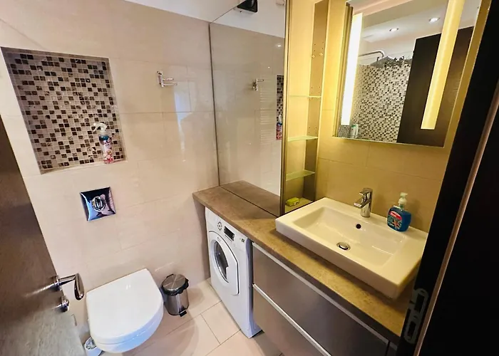 Апартаменты B13 *